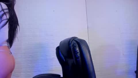 Snapshot of aris_logan chatting on May 2026 05:12:02 AM aris_logan online show from May 2026 05:12:02 AM