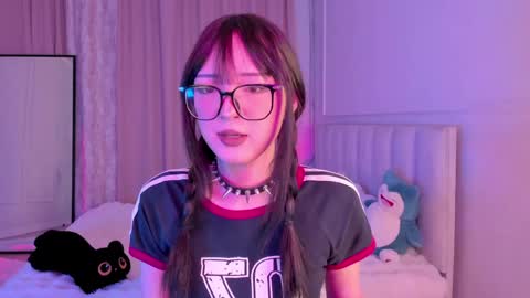 Snapshot of ariya_star chatting on May 2026 02:22:01 PM Ariya online show from May 2026 02:22:01 PM