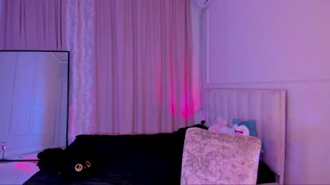 Snapshot of ariya_star chatting on May 2026 06:57:01 PM Ariya online show from May 2026 06:57:01 PM