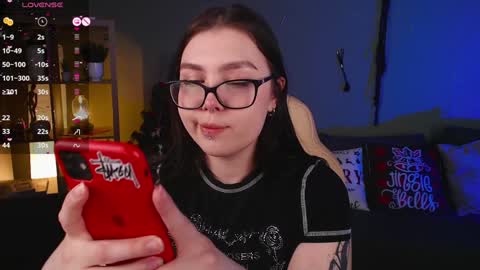 Astrid online show from January 2025 12:29:01 PM