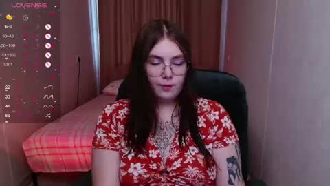 Snapshot of arizonaa_muse chatting on August 2026 01:14:01 PM Astrid online show from August 2026 01:14:01 PM