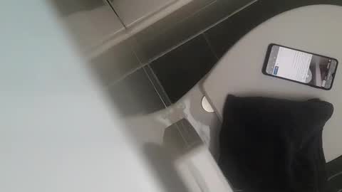 arjen87 online show from February 2025 08:28:02 AM