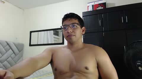 Snapshot of arm578 chatting on December 2024 12:17:01 AM arm578 online show from December 2024 12:17:01 AM