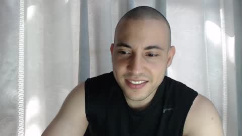 ARMANDO online show from November 2025 06:41:04 PM