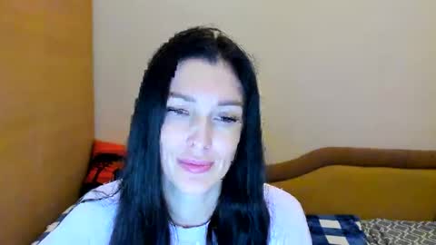 Snapshot of armanigirl chatting on November 2025 01:47:02 PM armanigirl online show from November 2025 01:47:02 PM