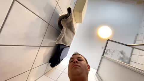 armyskater32 online show from November 2025 08:59:02 AM