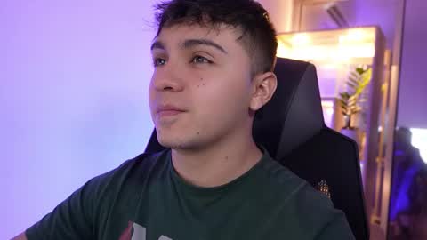 aron__cooper online show from January 2026 11:28:01 PM