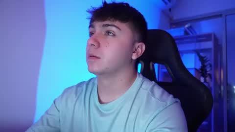 aron__cooper online show from July 2026 03:08:02 AM