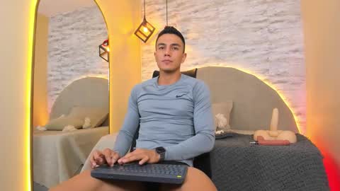 ARON BOLT online show from February 2026 10:37:02 AM