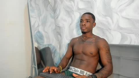 A R O N online show from April 2026 01:41:01 PM