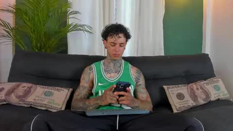 Aron ford online show from April 2026 08:23:01 PM