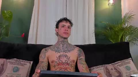 Snapshot of aron_ford chatting on June 2026 12:08:02 AM Aron ford online show from June 2026 12:08:02 AM