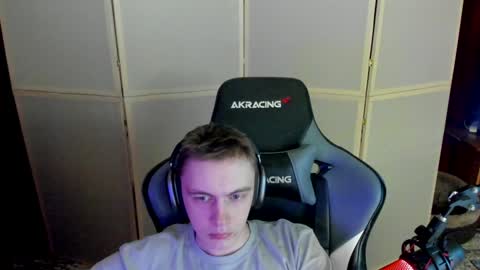Snapshot of aron_neall chatting on December 2024 08:00:01 PM biggest penis online show from December 2024 08:00:01 PM