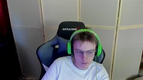 Snapshot of aron_neall chatting on December 2024 07:15:01 AM biggest penis online show from December 2024 07:15:01 AM