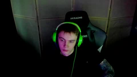 Snapshot of aron_neall chatting on December 2024 07:35:01 AM biggest penis online show from December 2024 07:35:01 AM