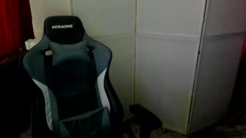 Snapshot of aron_neall chatting on February 2025 12:02:02 PM biggest penis online show from February 2025 12:02:02 PM
