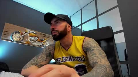 AronGrant online show from January 2025 07:03:01 AM