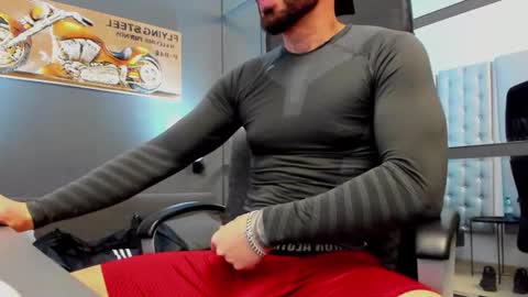 AronGrant online show from January 2026 10:07:02 AM