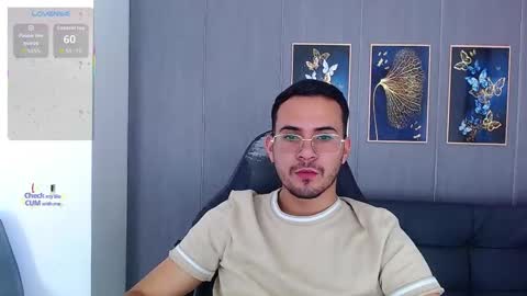 Adrian online show from September 2025 07:37:01 PM