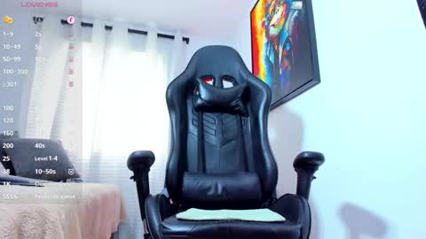   online show from October 2025 01:34:01 PM