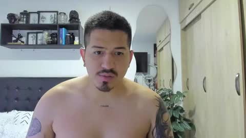 ARON  Independent model  online show from September 2025 11:50:02 PM