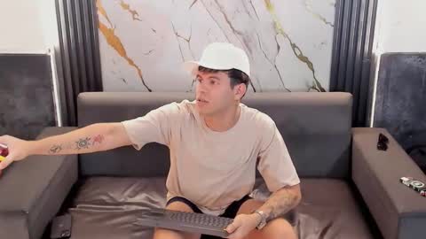 Aroon   online show from April 2026 07:45:01 AM