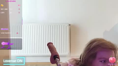 Arra Sun online show from February 2025 11:19:02 AM