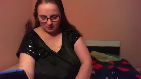 Arriana online show from March 2025 05:28:02 PM