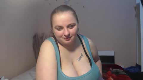 Arriana online show from November 2025 04:01:02 AM