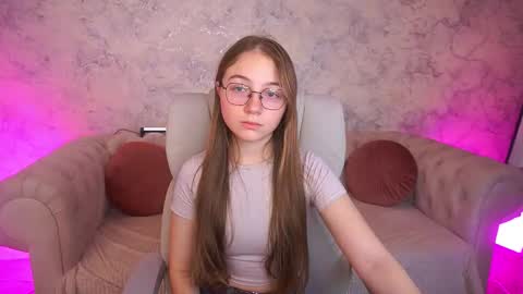 arrinawair online show from December 2025 08:56:02 AM