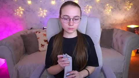 arrinawair online show from March 2026 07:35:02 AM