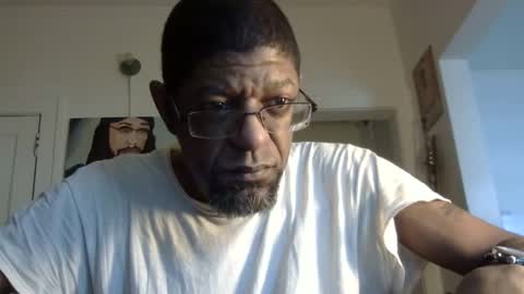 Snapshot of arteblazze chatting on January 2025 01:25:02 PM Arteblazze not daddy boy bitch or nigga online show from January 2025 01:25:02 PM