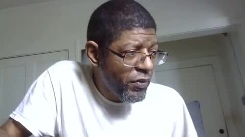 Snapshot of arteblazze chatting on January 2025 07:04:02 PM Arteblazze not daddy boy bitch or nigga online show from January 2025 07:04:02 PM