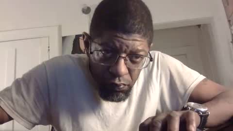 Snapshot of arteblazze chatting on January 2025 11:55:02 PM Arteblazze not daddy boy bitch or nigga online show from January 2025 11:55:02 PM