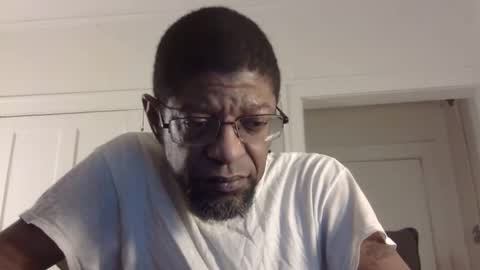 Snapshot of arteblazze chatting on February 2025 12:40:02 AM Arteblazze not daddy boy bitch or nigga online show from February 2025 12:40:02 AM
