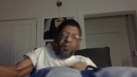 Snapshot of arteblazze chatting on February 2025 12:39:01 PM Arteblazze not daddy boy bitch or nigga online show from February 2025 12:39:01 PM