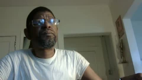Snapshot of arteblazze chatting on February 2025 01:33:02 PM Arteblazze not daddy boy bitch or nigga online show from February 2025 01:33:02 PM