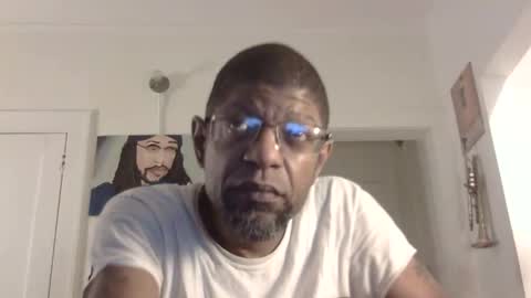 Snapshot of arteblazze chatting on February 2025 04:22:01 AM Arteblazze not daddy boy bitch or nigga online show from February 2025 04:22:01 AM