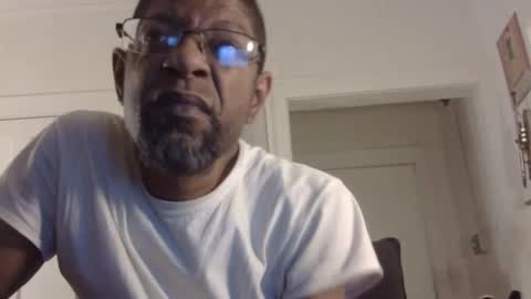 Snapshot of arteblazze chatting on February 2025 11:58:02 PM Arteblazze not daddy boy bitch or nigga online show from February 2025 11:58:02 PM