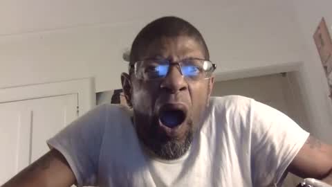 Snapshot of arteblazze chatting on February 2025 03:20:01 AM Arteblazze not daddy boy bitch or nigga online show from February 2025 03:20:01 AM