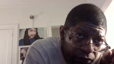 Snapshot of arteblazze chatting on February 2025 03:42:01 AM Arteblazze not daddy boy bitch or nigga online show from February 2025 03:42:01 AM