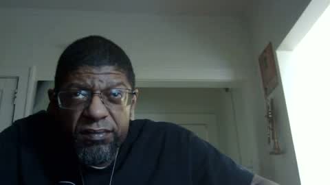 Snapshot of arteblazze chatting on February 2025 10:47:02 PM Arteblazze not daddy boy bitch or nigga online show from February 2025 10:47:02 PM