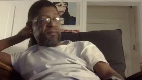 Snapshot of arteblazze chatting on February 2025 10:53:02 PM Arteblazze not daddy boy bitch or nigga online show from February 2025 10:53:02 PM