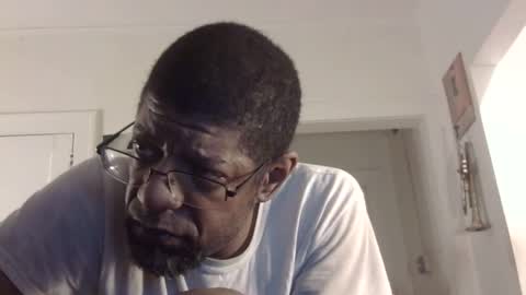Snapshot of arteblazze chatting on March 2025 03:11:01 AM Arteblazze not daddy boy bitch or nigga online show from March 2025 03:11:01 AM