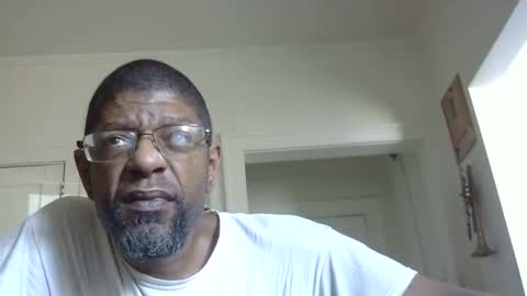 Snapshot of arteblazze chatting on March 2025 06:47:02 PM Arteblazze not daddy boy bitch or nigga online show from March 2025 06:47:02 PM