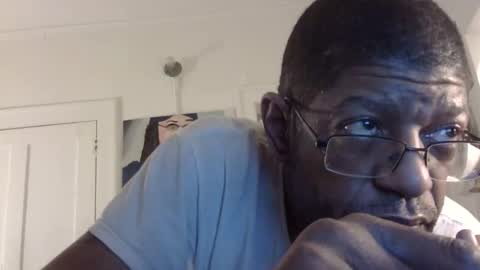 Snapshot of arteblazze chatting on March 2025 04:49:02 AM Arteblazze not daddy boy bitch or nigga online show from March 2025 04:49:02 AM