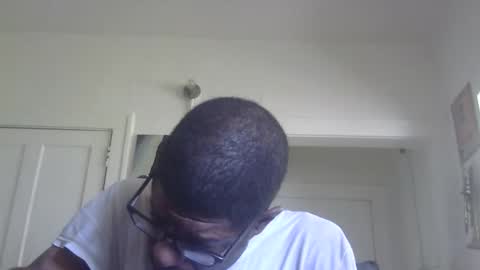 Snapshot of arteblazze chatting on September 2025 10:14:01 PM Arteblazze not daddy boy bitch or nigga online show from September 2025 10:14:01 PM