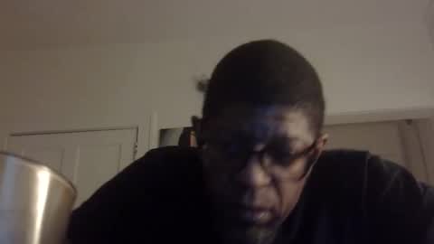 Snapshot of arteblazze chatting on October 2025 11:34:02 PM Arteblazze not daddy boy bitch or nigga online show from October 2025 11:34:02 PM