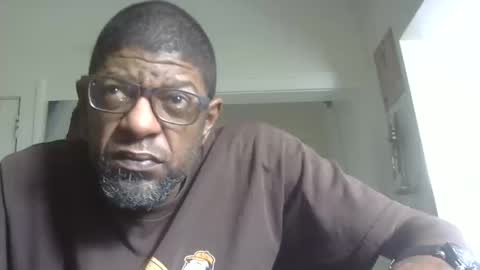 Snapshot of arteblazze chatting on October 2025 07:12:02 PM Arteblazze not daddy boy bitch or nigga online show from October 2025 07:12:02 PM