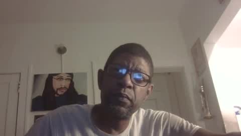 Snapshot of arteblazze chatting on October 2025 06:27:02 AM Arteblazze not daddy boy bitch or nigga online show from October 2025 06:27:02 AM